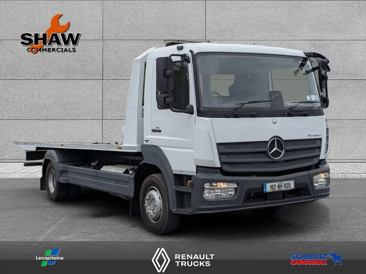 192 Mercedes Benz Atego  Recovery Truck - Image 1