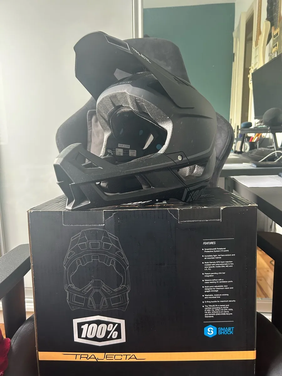 100% Trajecta MTB Helmet - Image 1