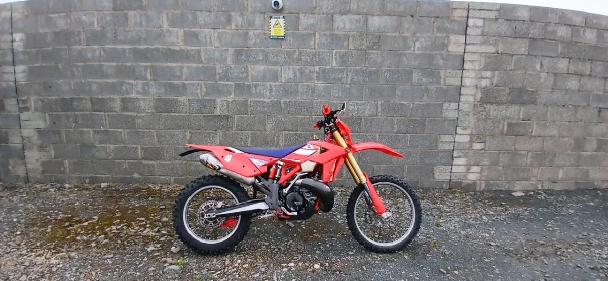 Beta 300rr 2016 - Image 1