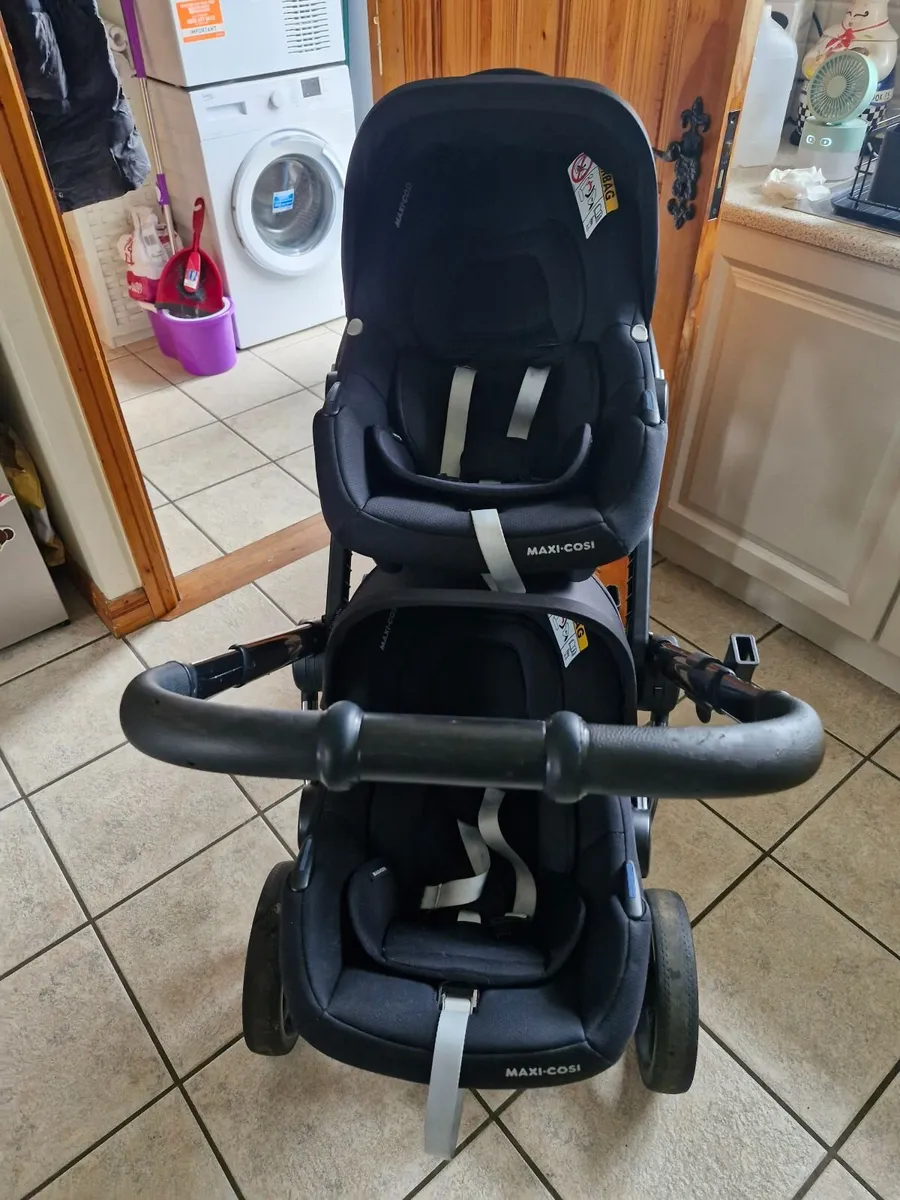 navy blue icandy peach double pram/stroller - Image 4