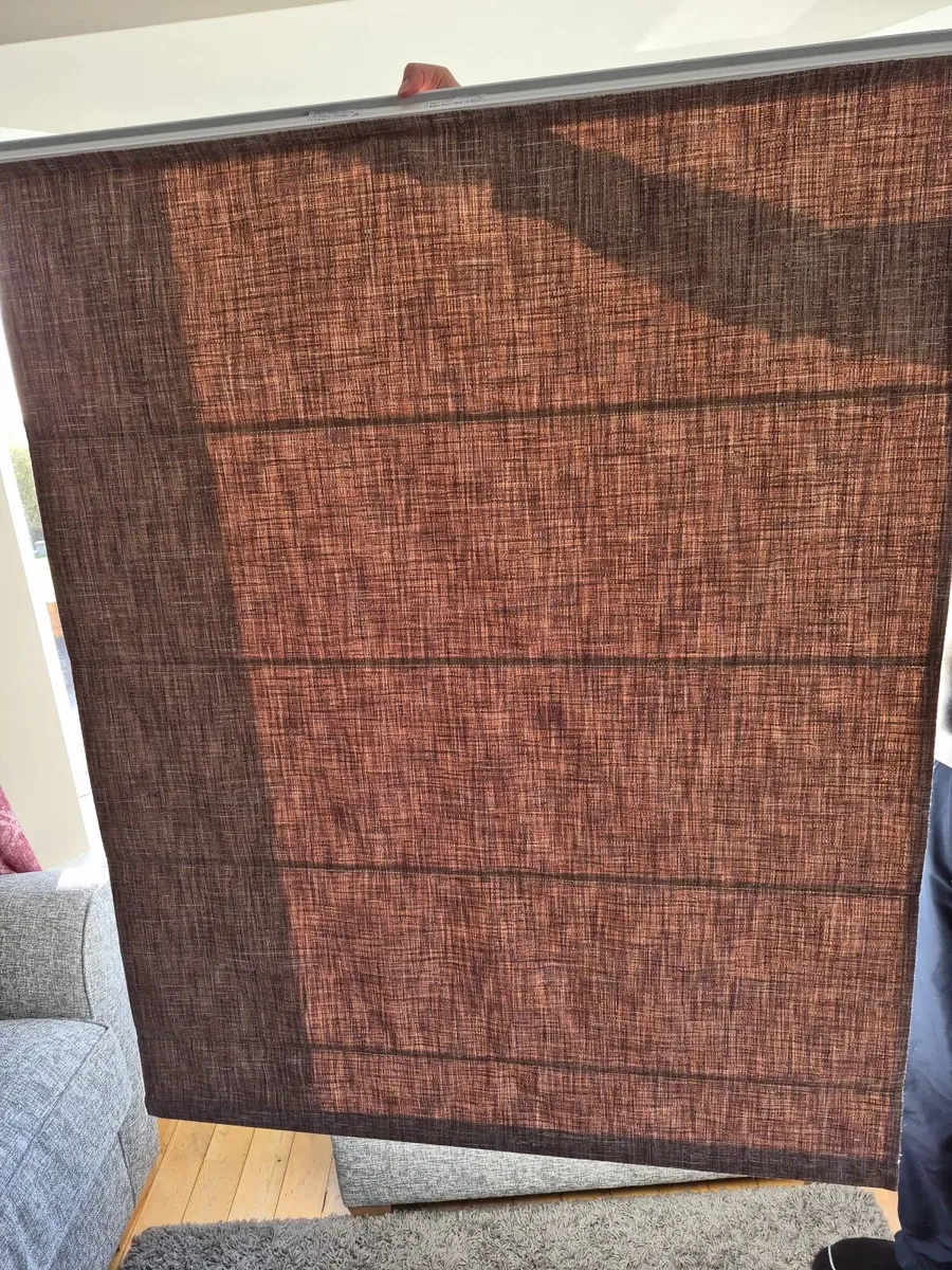 Hilarys Roman Blind - Image 1