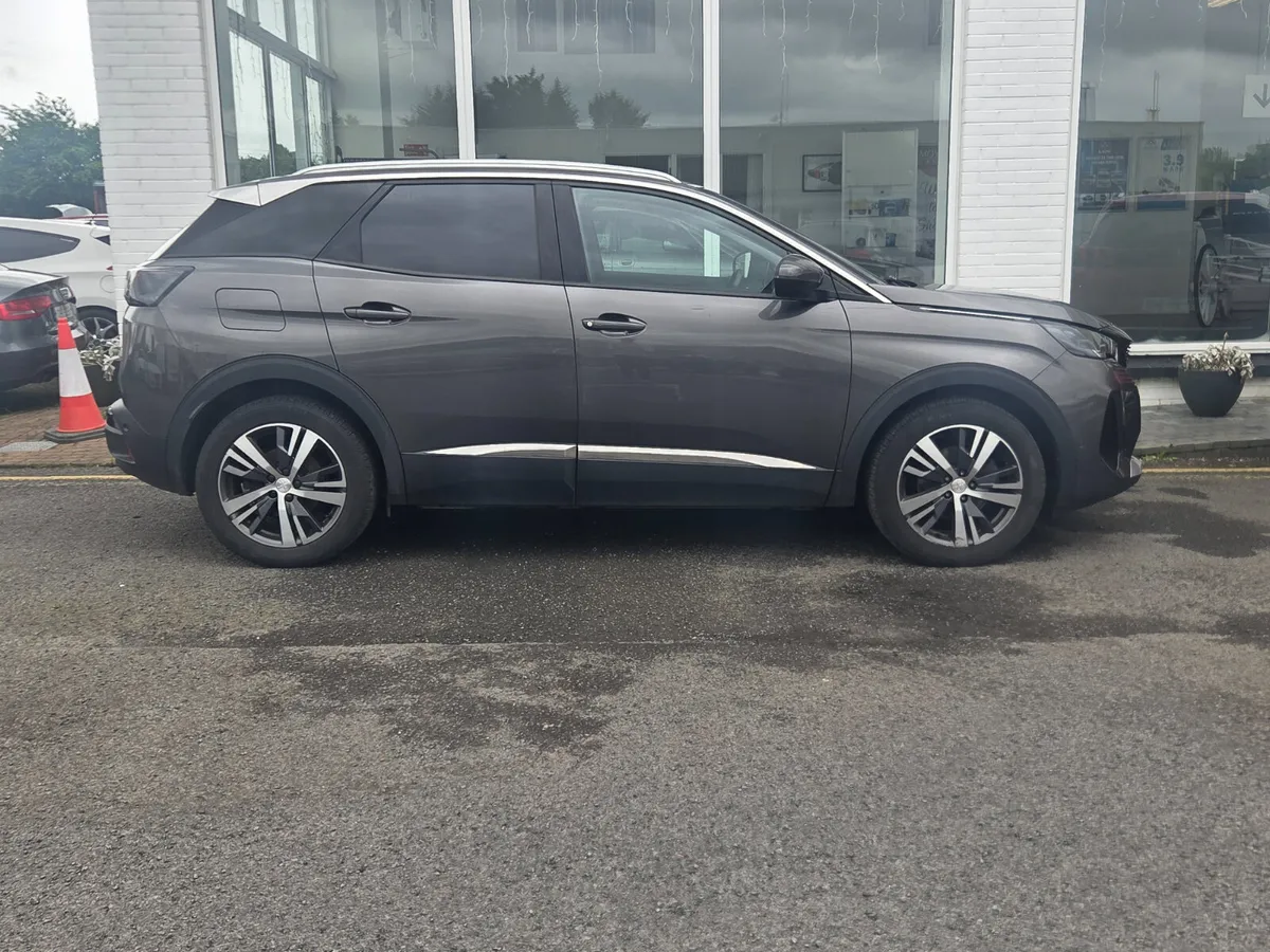 Peugeot 3008 2021 - Image 3