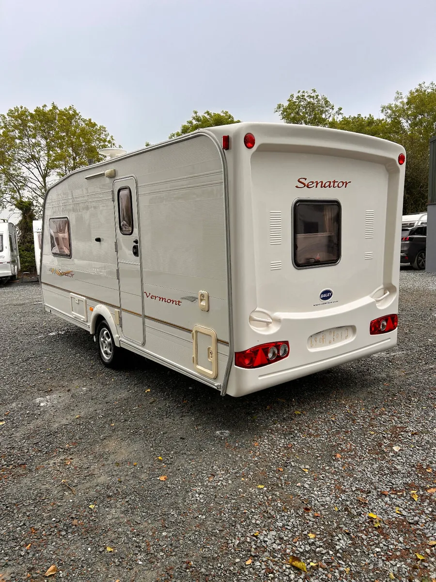 2 Berth Bailey senator caravan - Image 2
