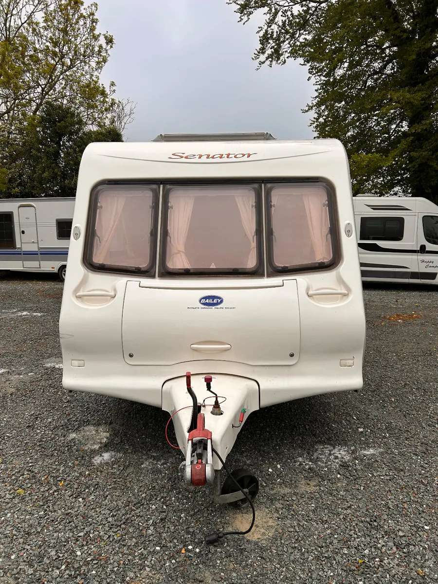 2 Berth Bailey senator caravan - Image 4