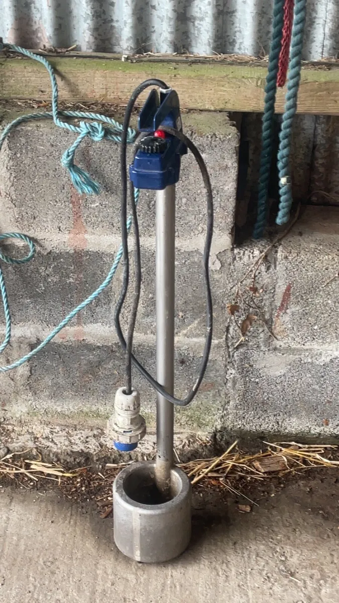 Milk heater