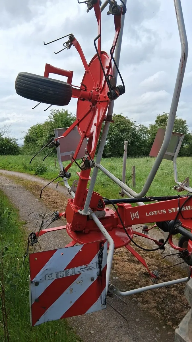 Lely lotus tedder - Image 4