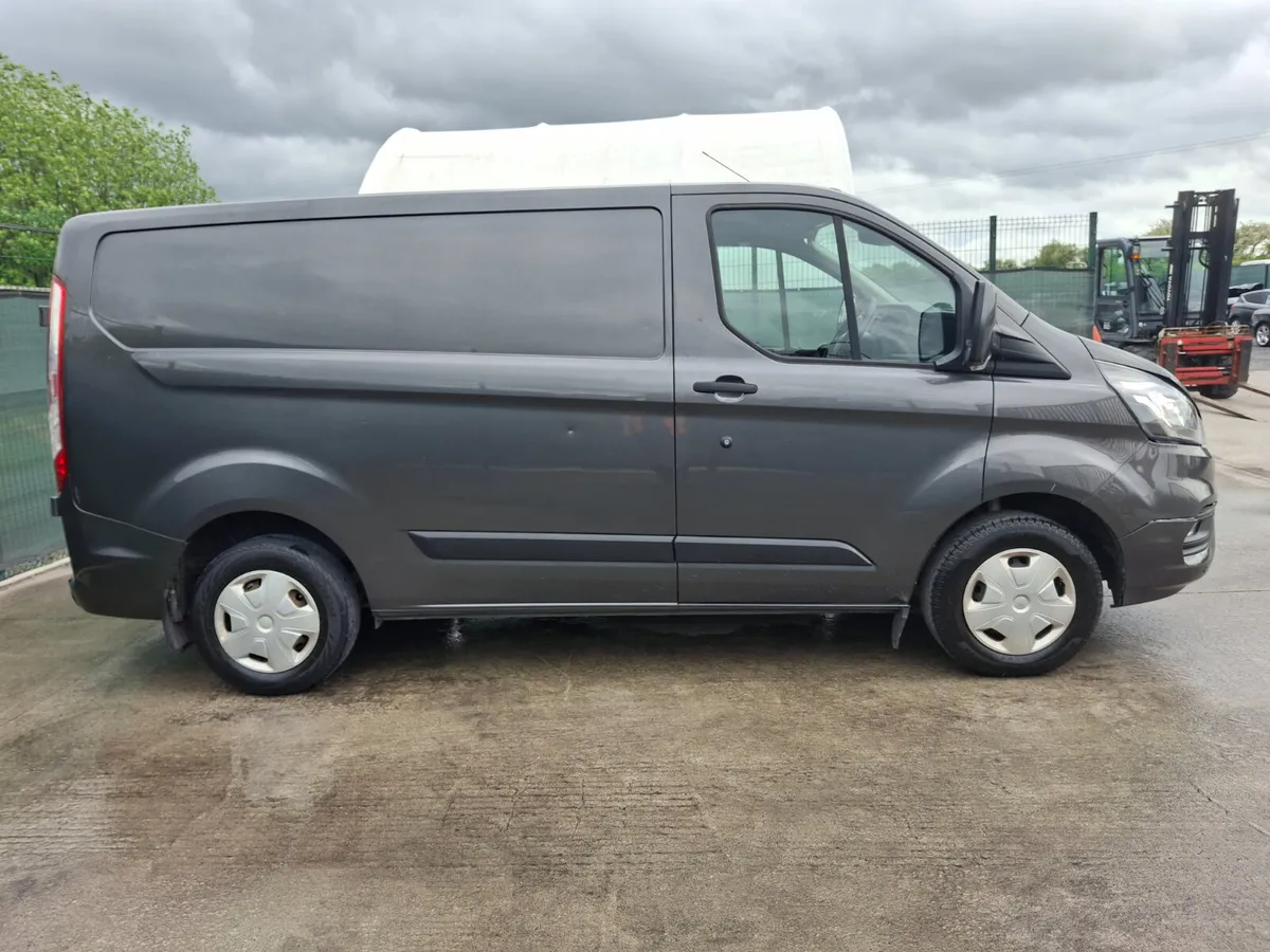 182 Ford Transit  Trend  130bhp - Image 4
