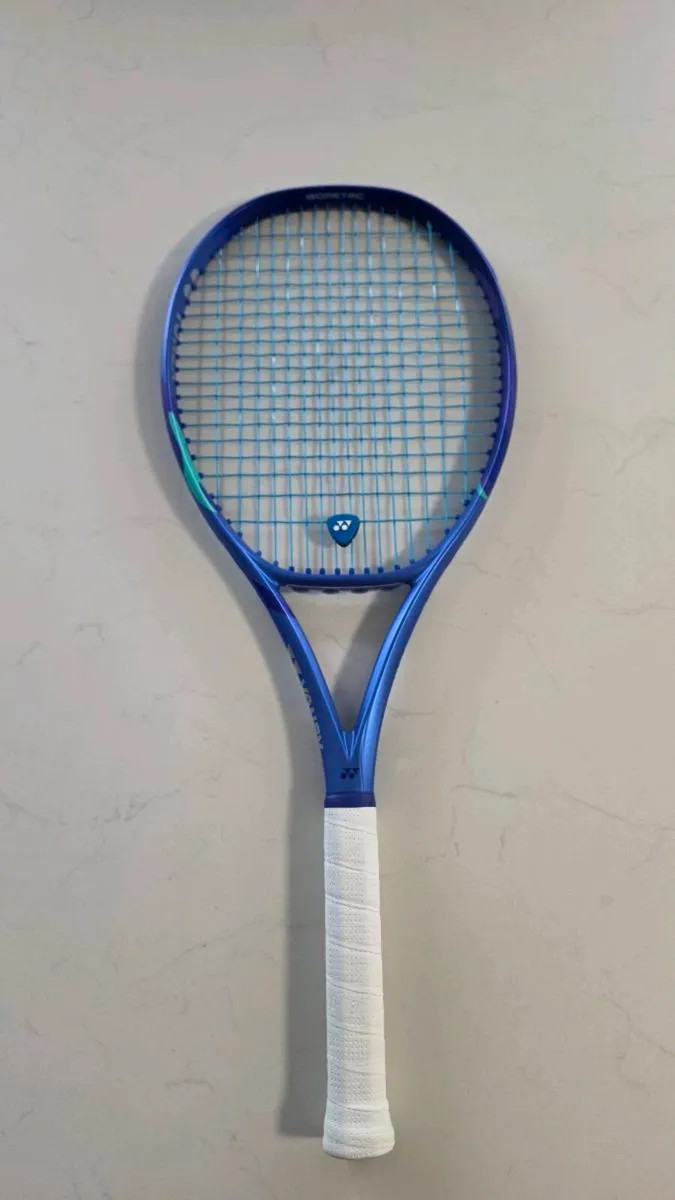Yonex EZONE 98 - Image 2