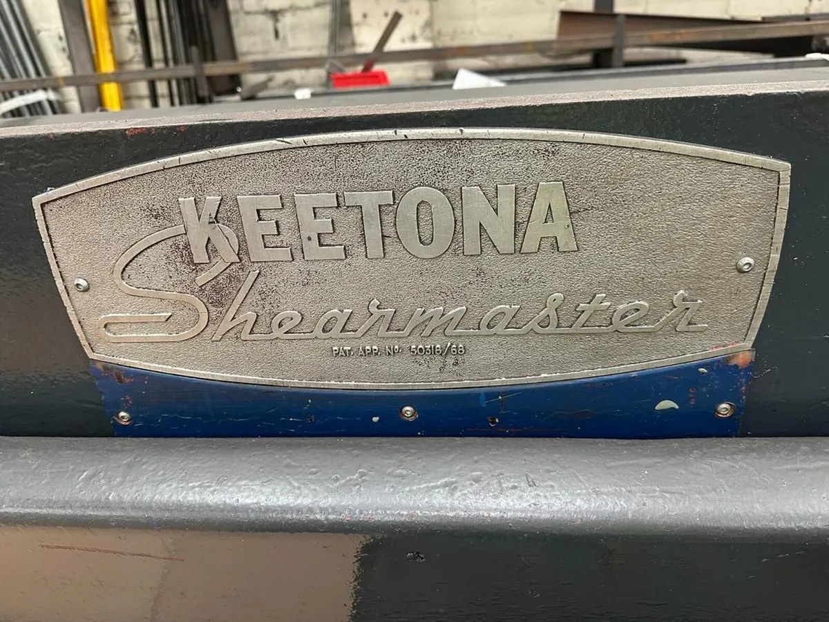 Keetona 2.5m x 3mm Mechanical Guillotine for Sale - Image 4