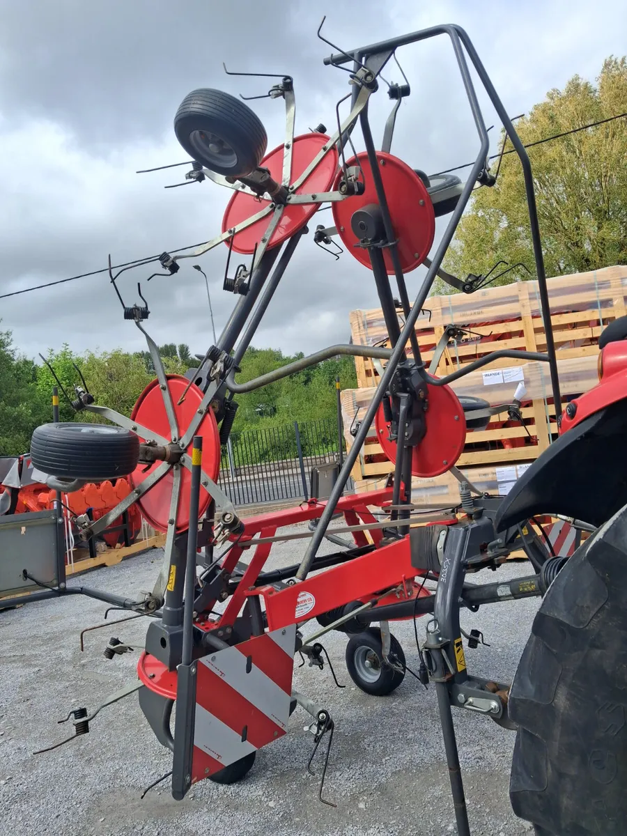 Massey Ferguson 776X Tedder - Image 2