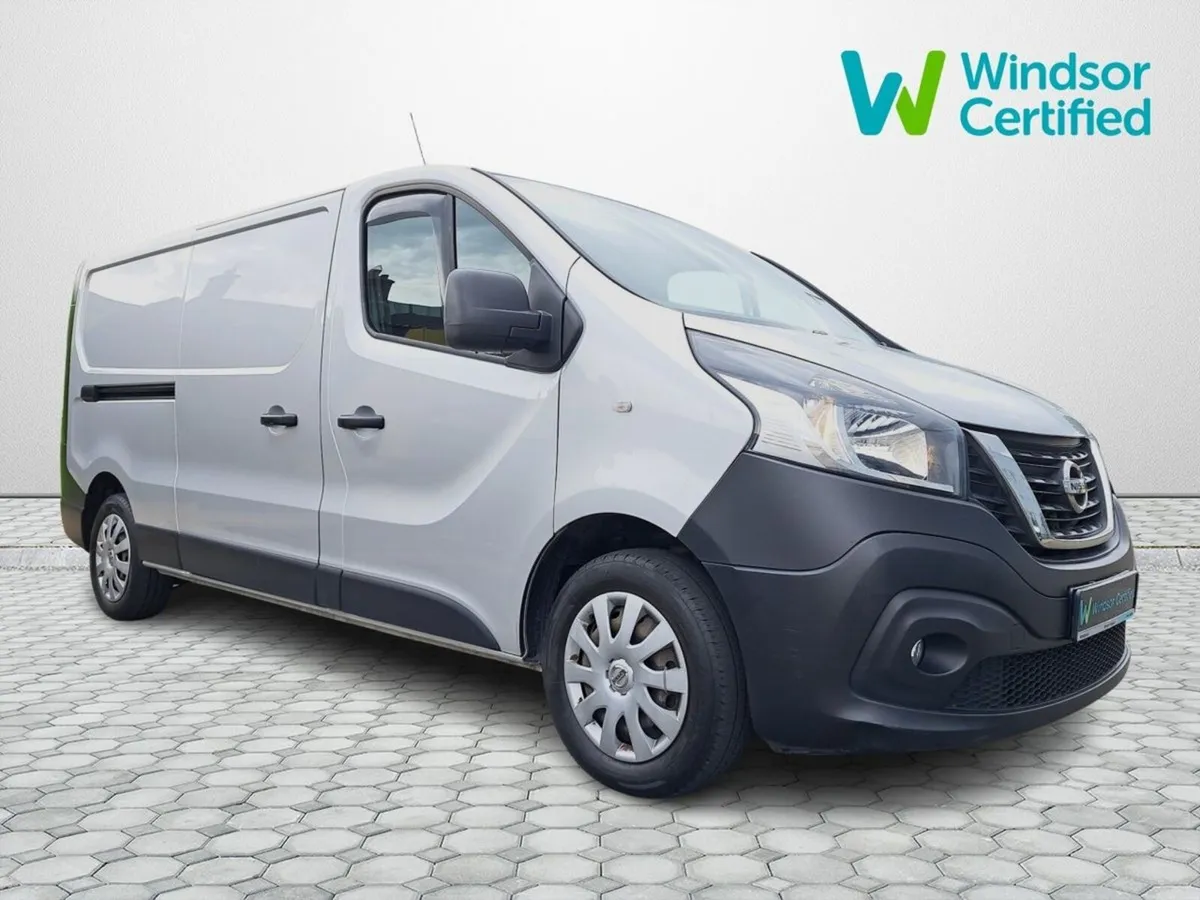 Nissan NV300 LWB 120 SV AC 2ND SLIDER - Image 1