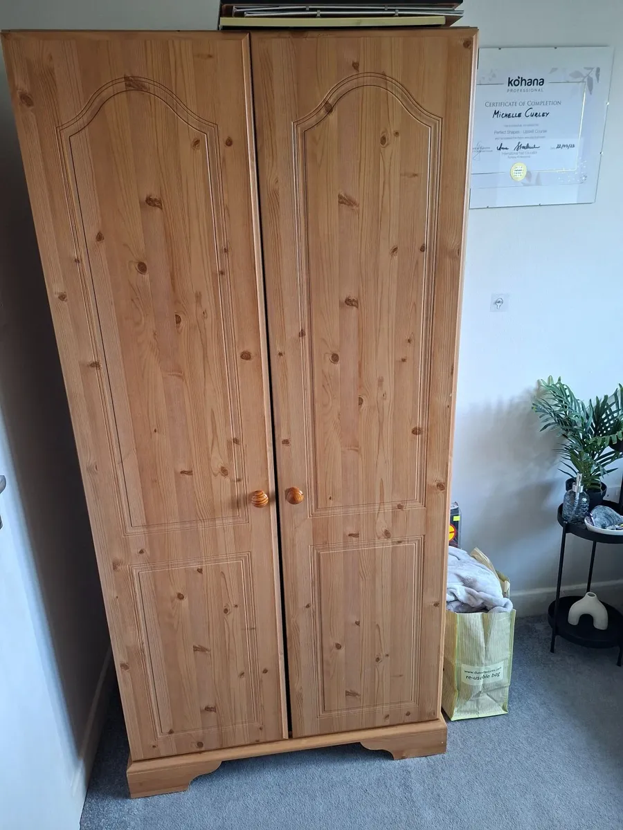 Wardrobe - Image 2