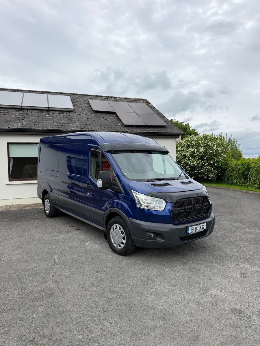 Ford Transit - Image 2