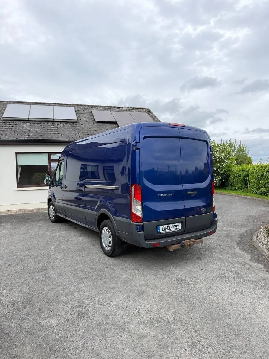 Ford Transit - Image 3