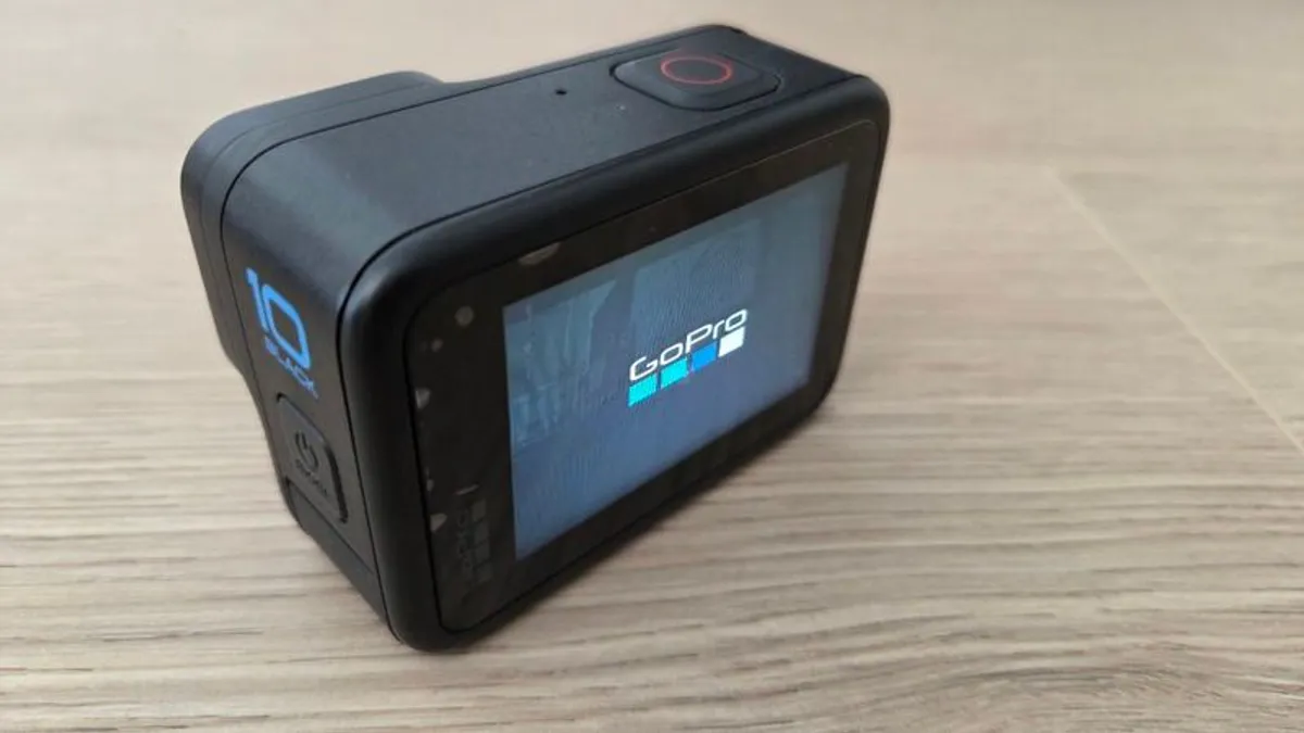 Gopro 10 Woth Extras - Image 4