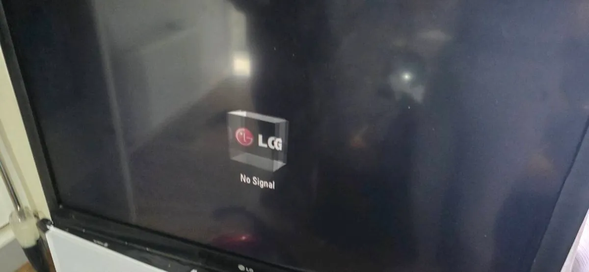 50 Inch LG Smart tv - Image 2