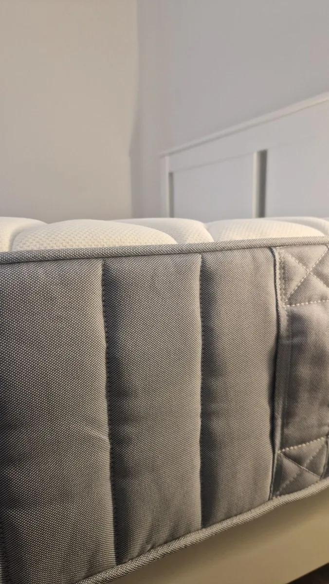 Mattress - Image 3