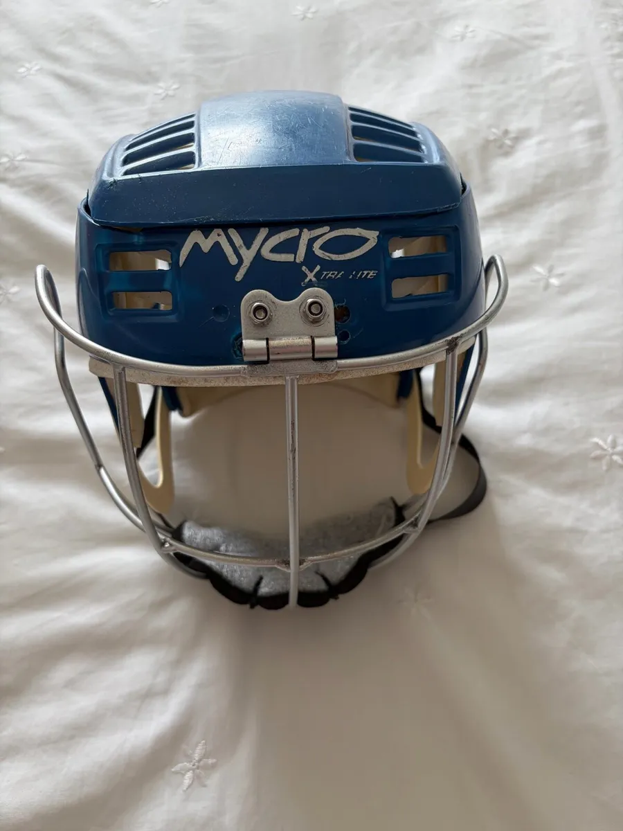 Blue mycro helmet - Image 1