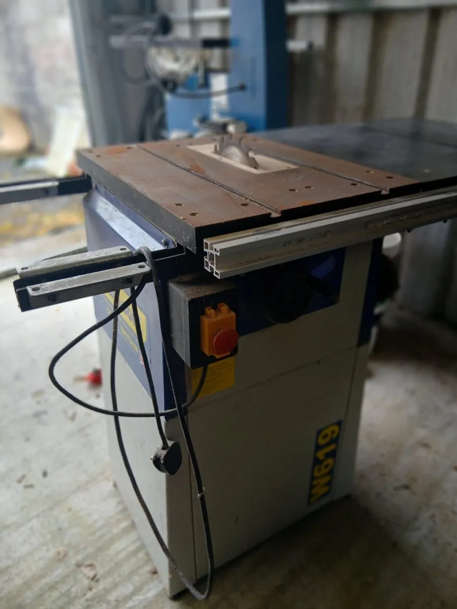 Table saw - Image 4