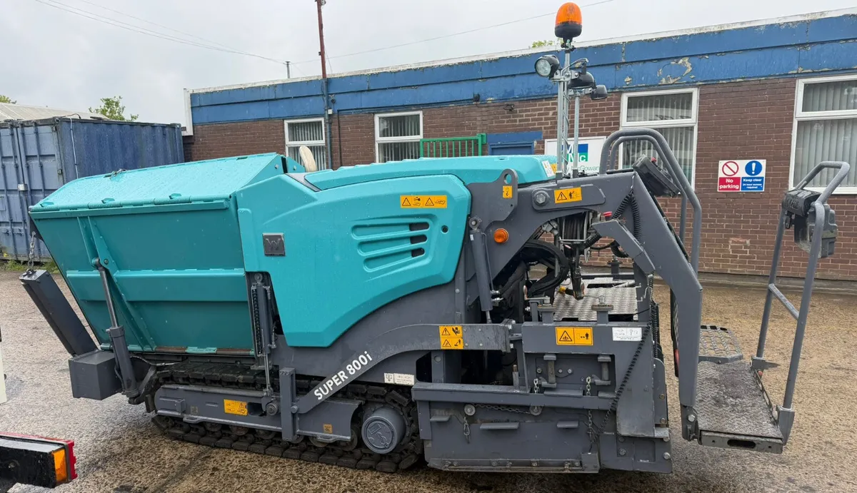 Vogele S800-3i (S 800 - 3 i) Mini Tracked Paver - Image 3