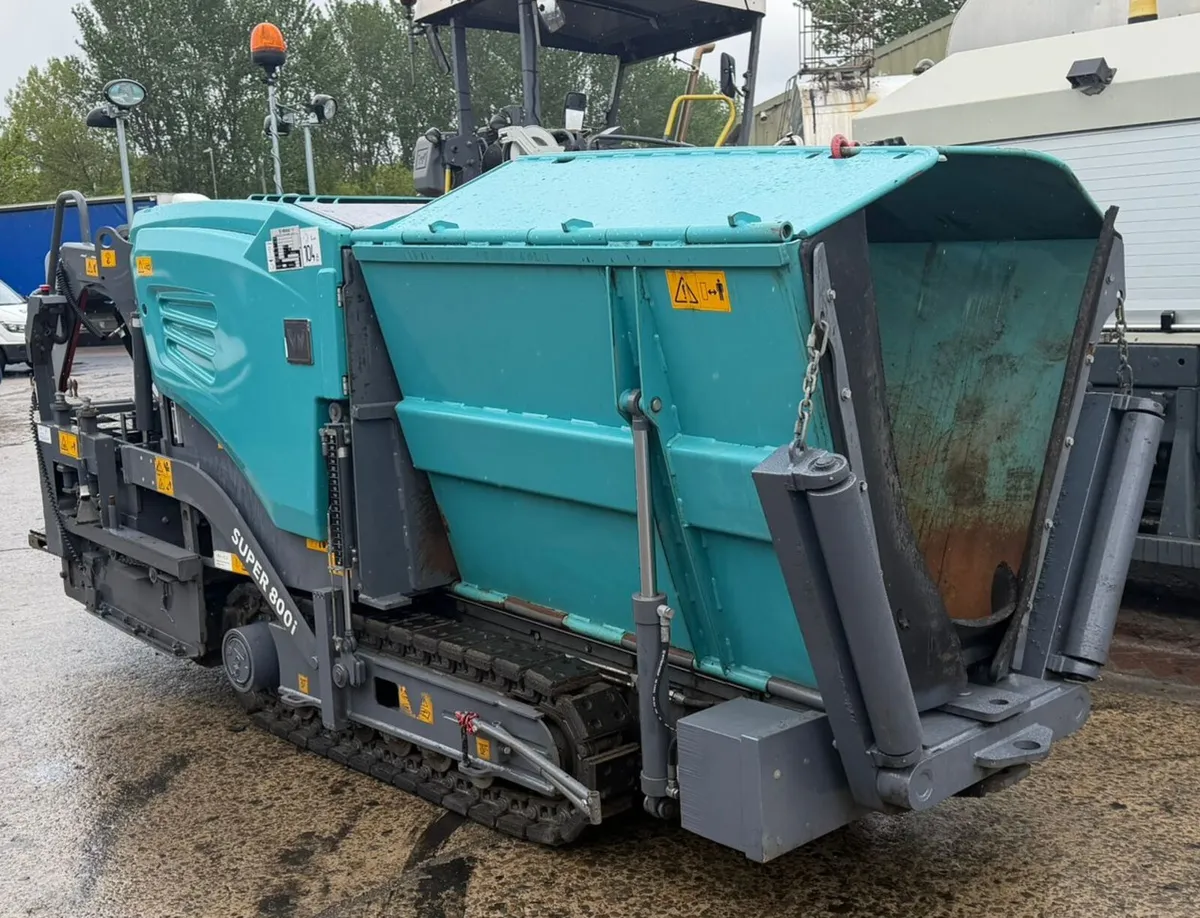 Vogele S800-3i (S 800 - 3 i) Mini Tracked Paver - Image 1