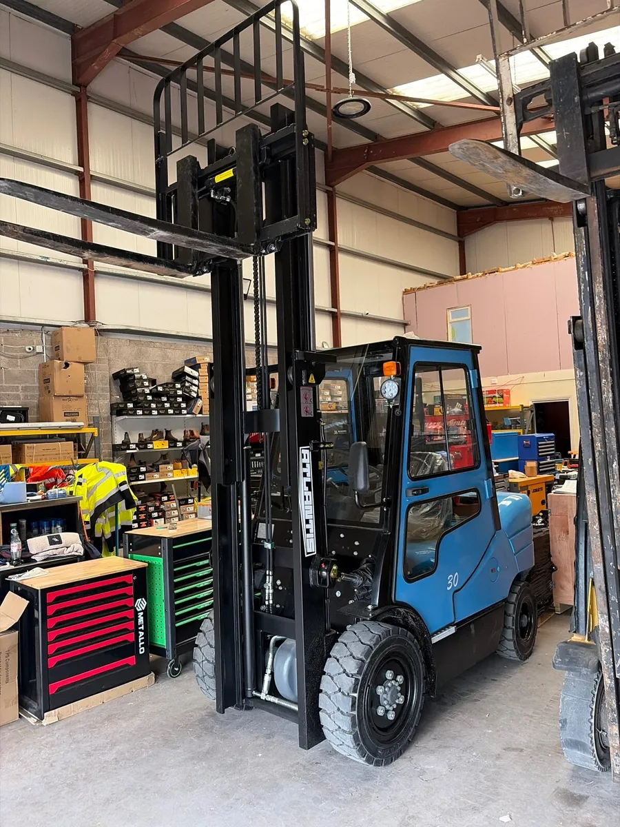 Atlantis Forklift 3 tonne 2 years warranty - Image 1