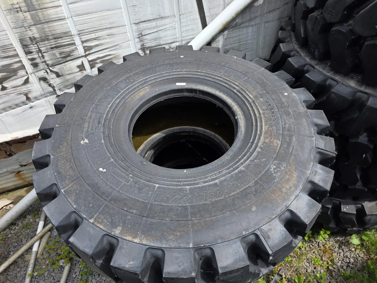 All new rock tyres - Image 4