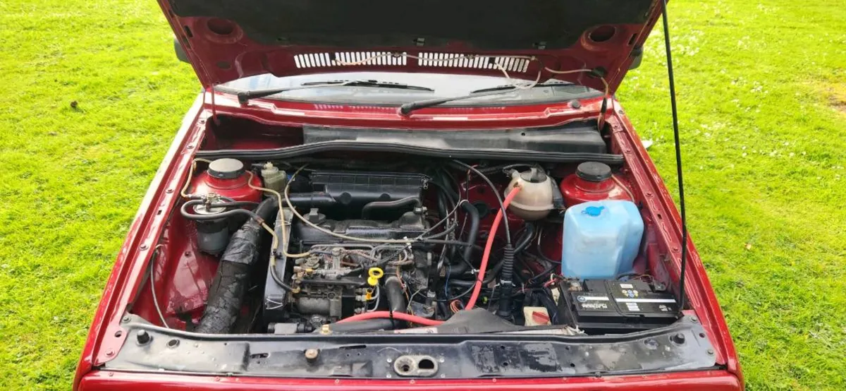 Volkswagen Golf vintage - Image 4