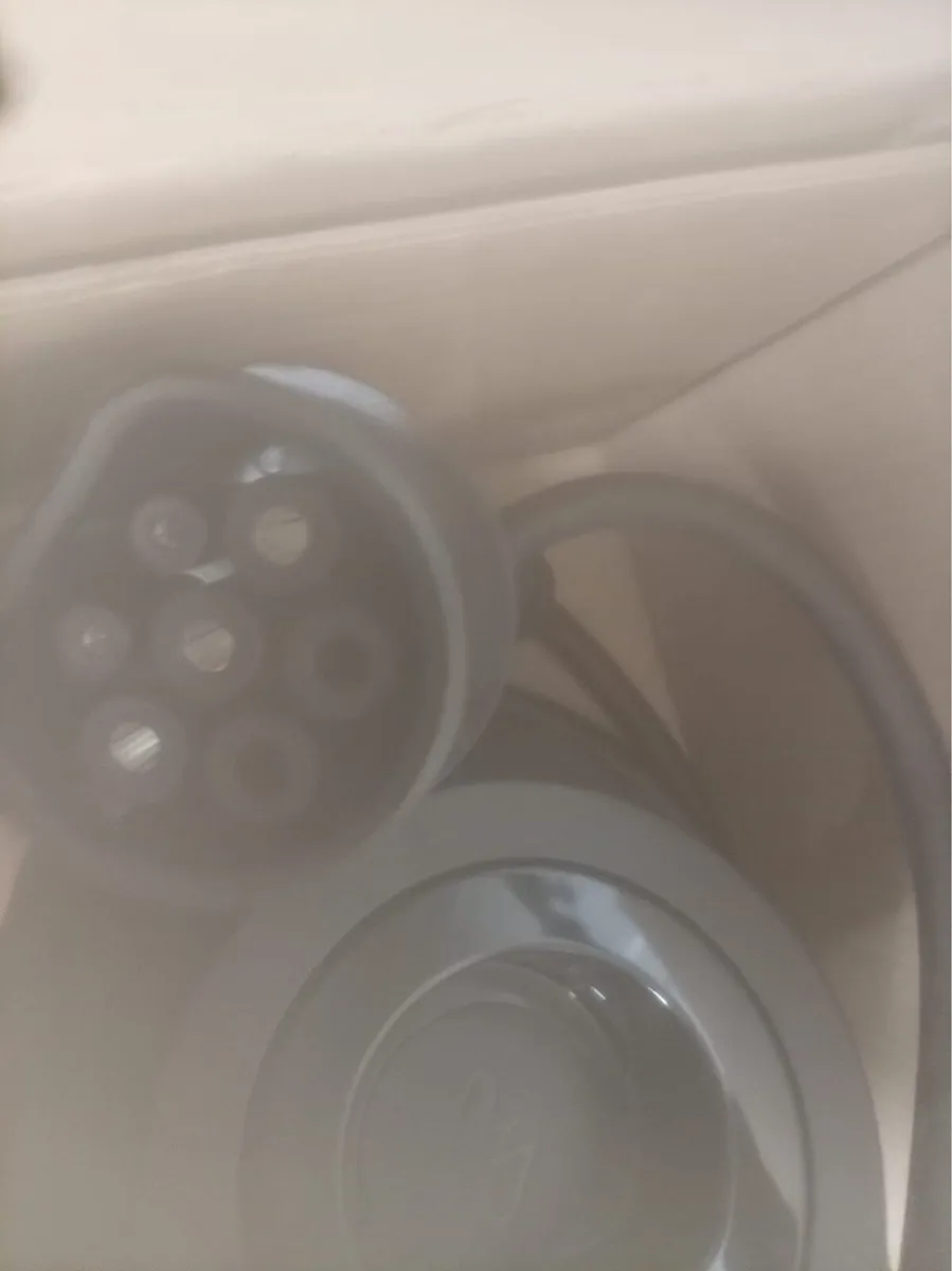 EV charger - Image 3