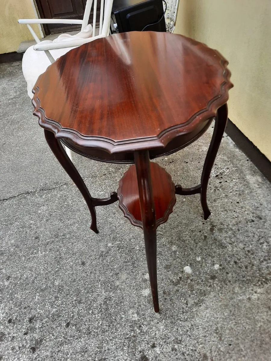 Antique window table - Image 4