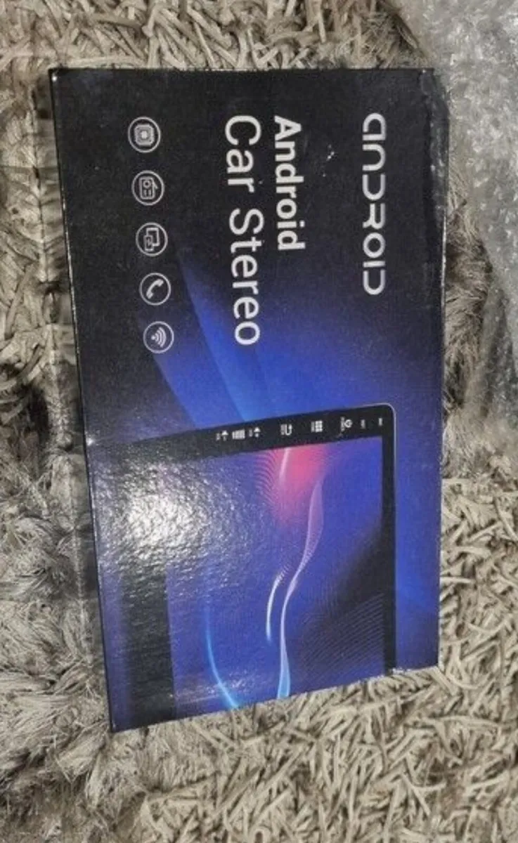 YUNTX Android 14 car stereo - Image 1