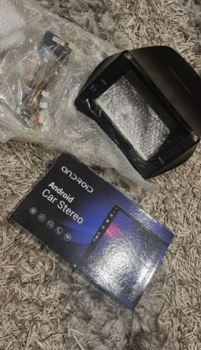 YUNTX Android 14 car stereo - Image 2