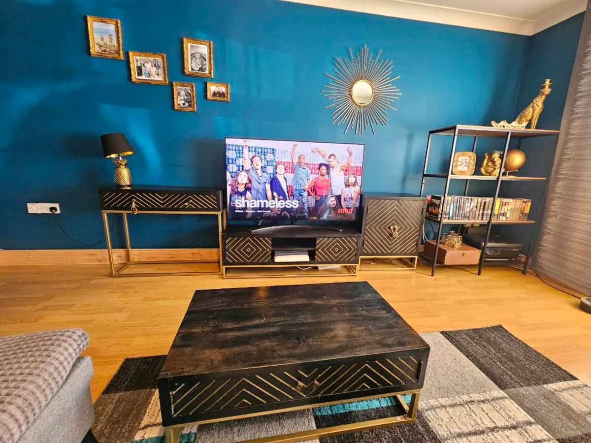 Solid mango wood leaving room furniture - Image 3