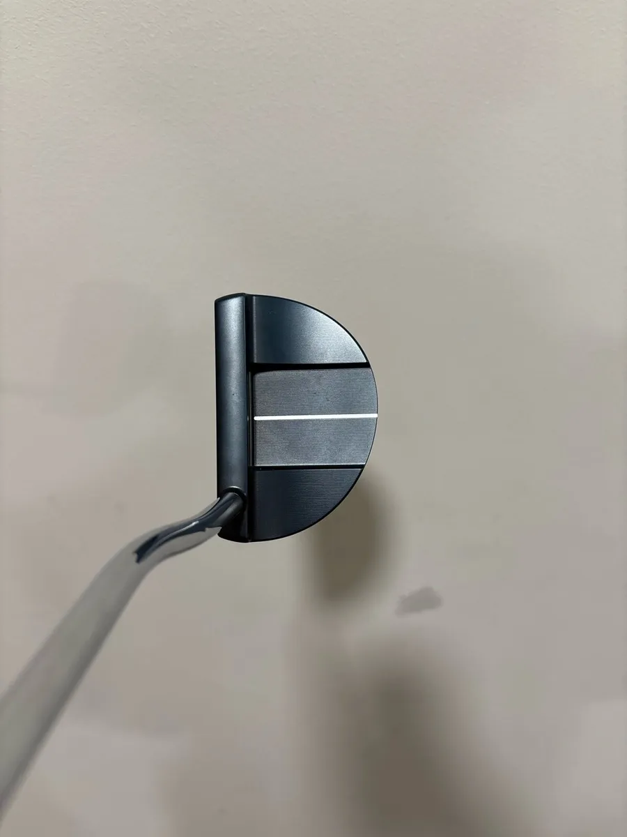 Odyssey Ai One Milled Six T Putter - Image 3