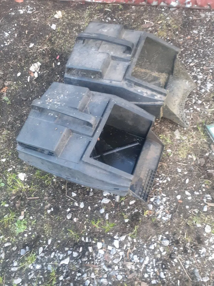 Grass boxes