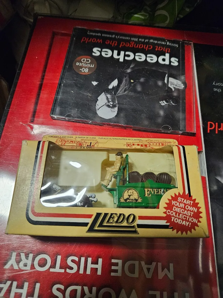 Corgi Lledo Horse Drawn Wagon - Image 1