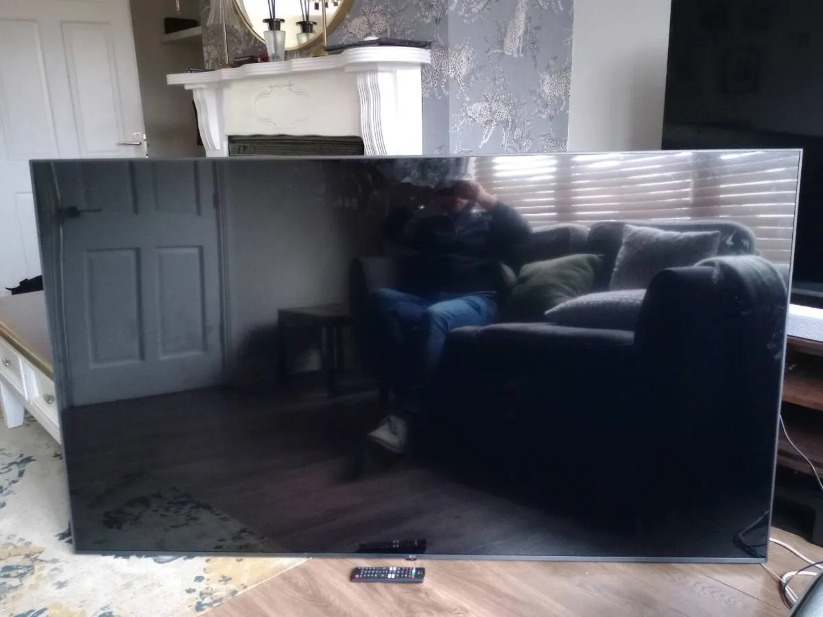 LG 75" 4K UHD SMART TV 75UR78006LK - Image 1
