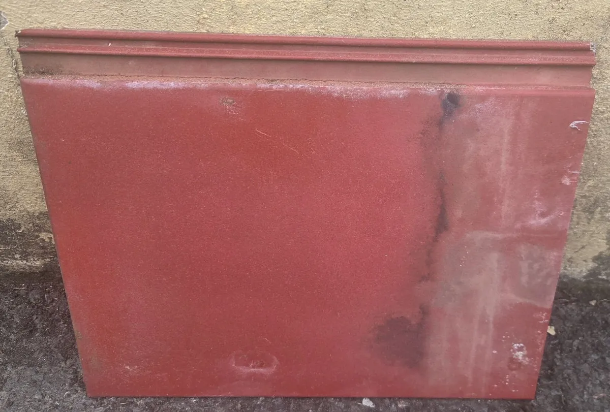 Concrete Polish  Roof tiles 9sq mts or 765 tiles - Image 1