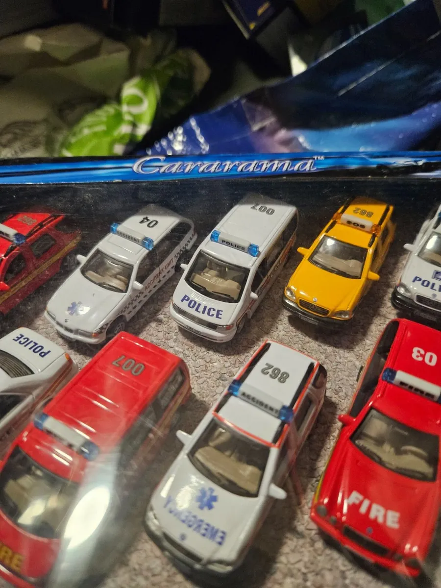 Corgi Caramara Set - Image 4