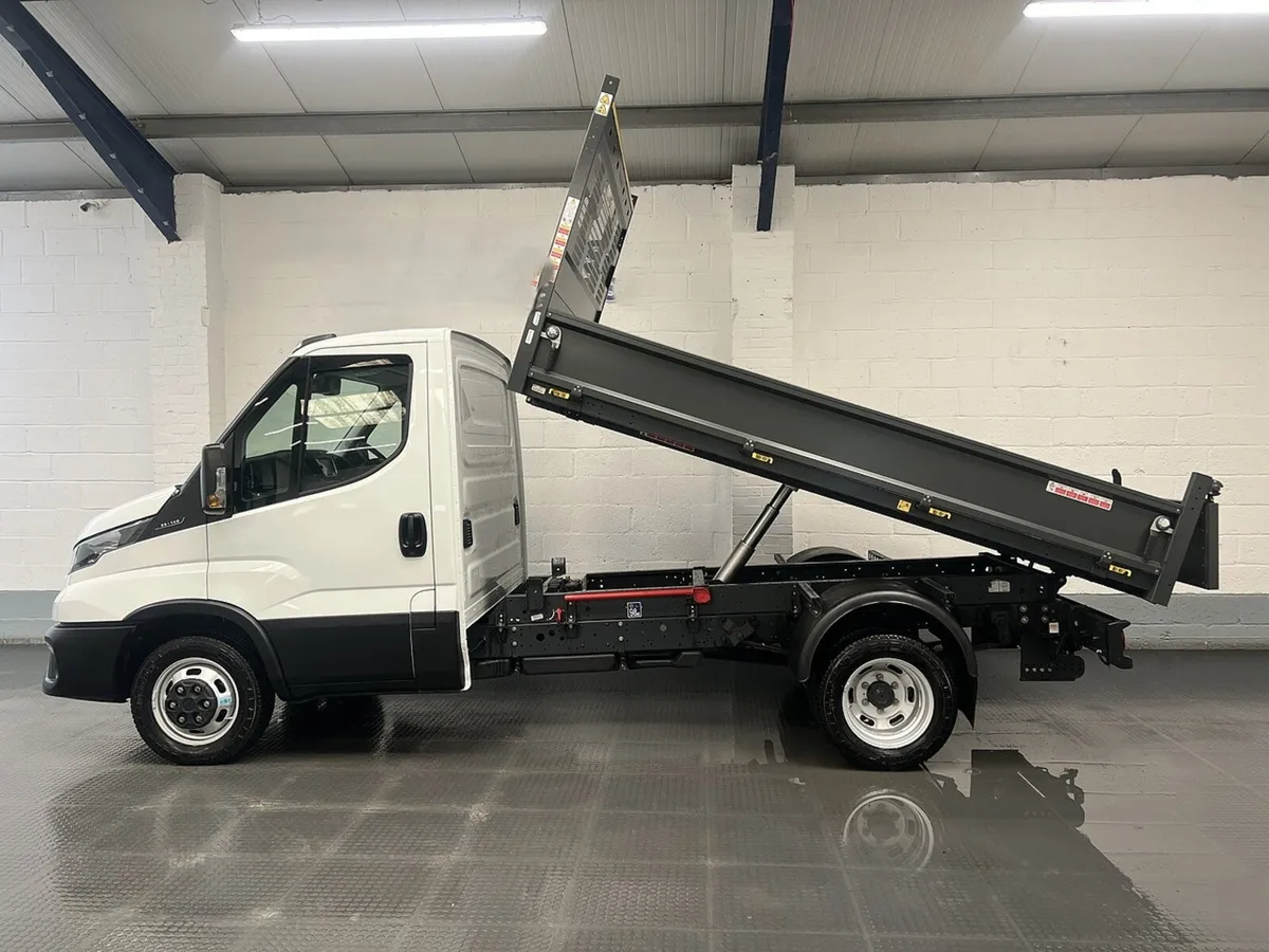 2025 Iveco Daily Tipper Van - Image 1