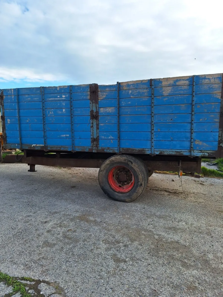 Grain trailer - Image 2