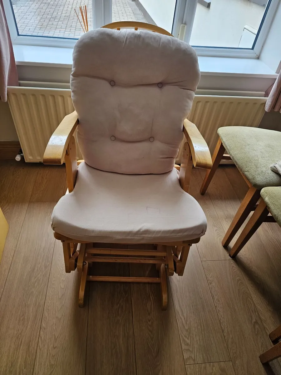 Rocking chair - Image 1