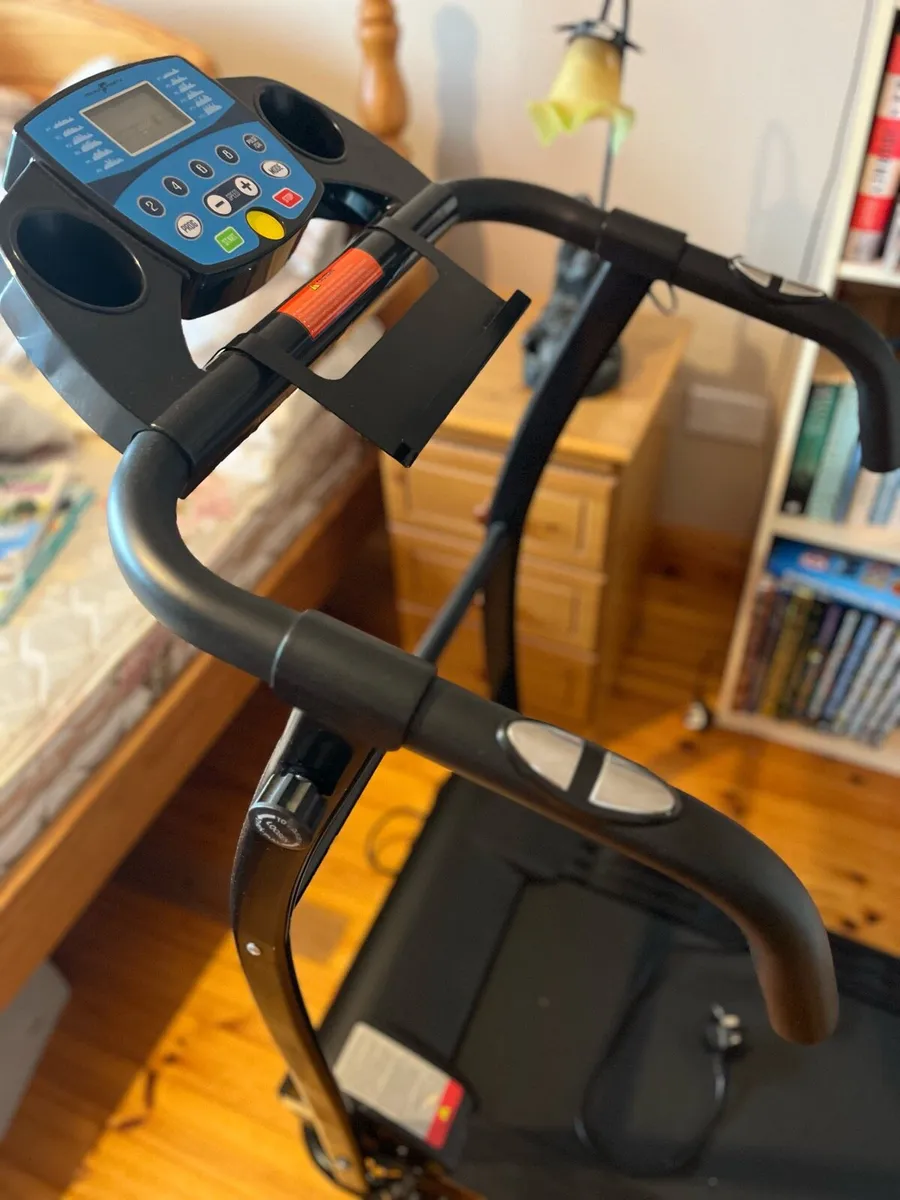 Treadmill - Image 2