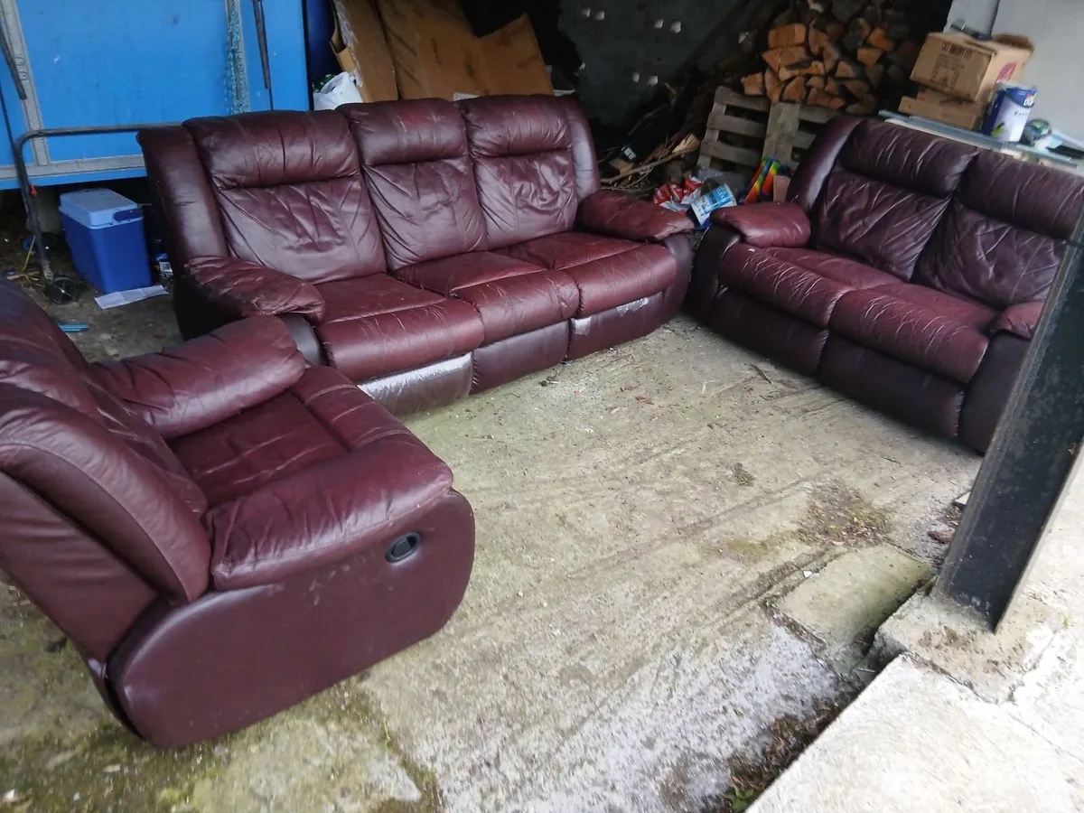 Couch - Image 1