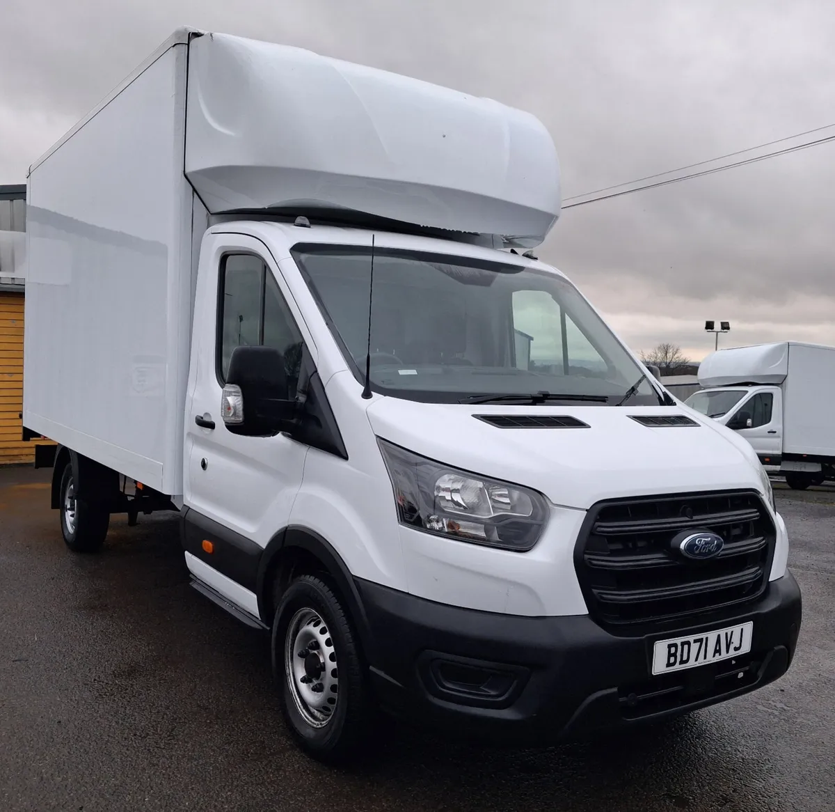 2021 Ford Transit Luton Box Van - Image 3