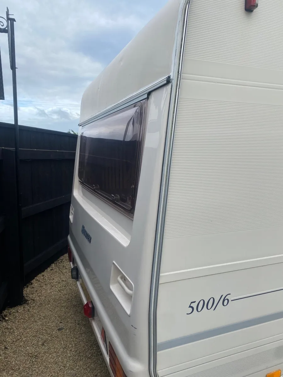 Caravan - Image 2