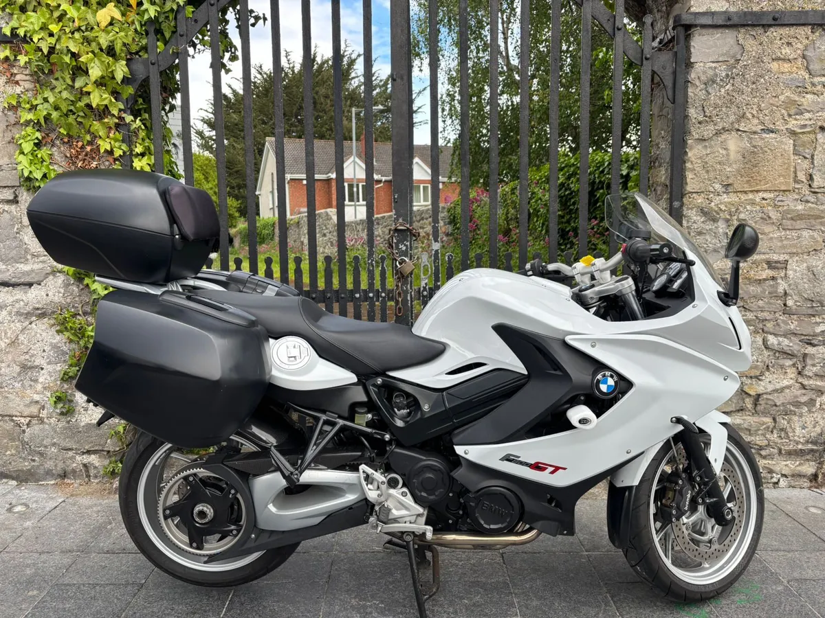 2013 BMW F800GT MOTO4U - Image 1