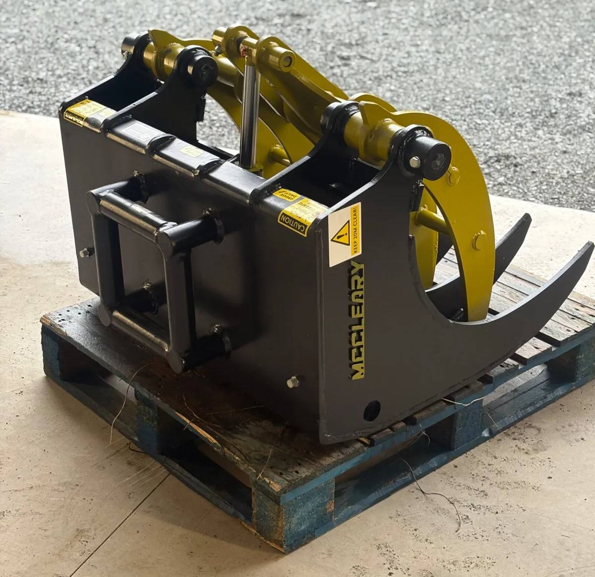 HARDOX HYDRAULIC GRABS 🔥 - Image 3