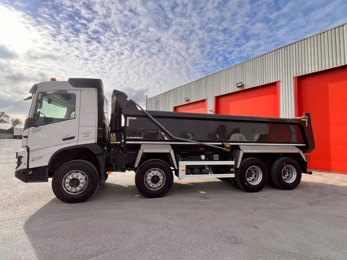 2024 Volvo FMX 420 8x4 Tipper - Image 4