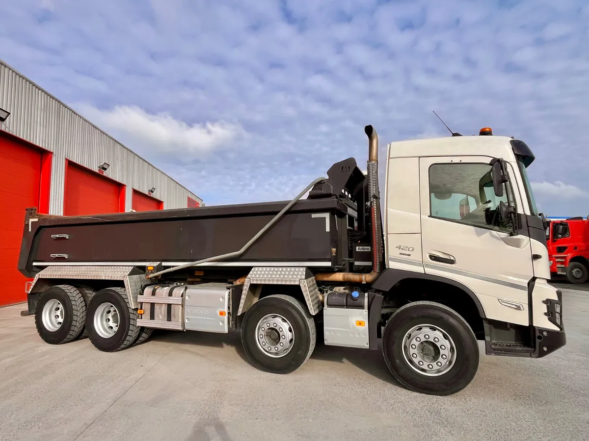 2024 Volvo FMX 420 8x4 Tipper - Image 3